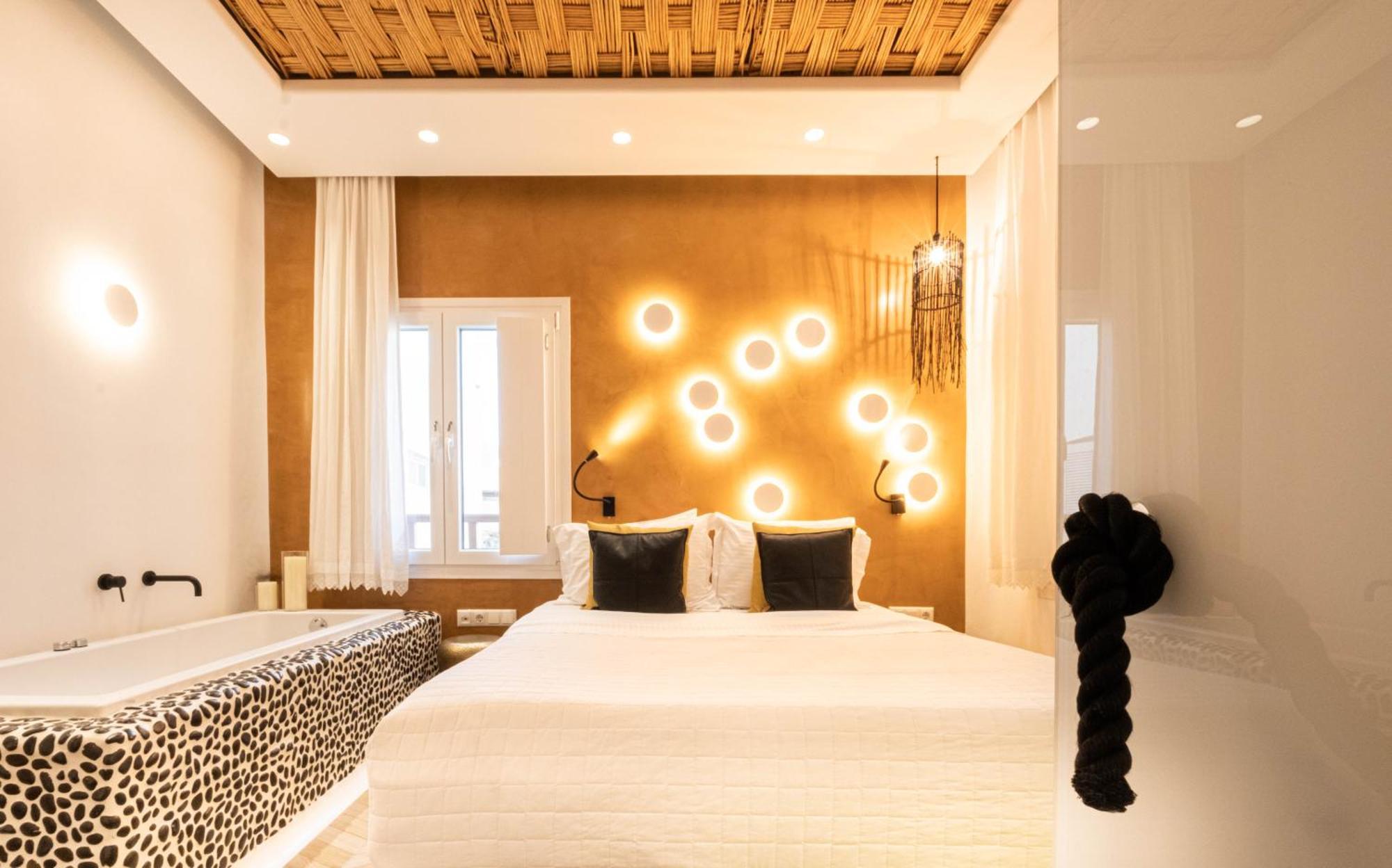 Ammos At Amazeu Suites Naxos Naxos City Εξωτερικό φωτογραφία