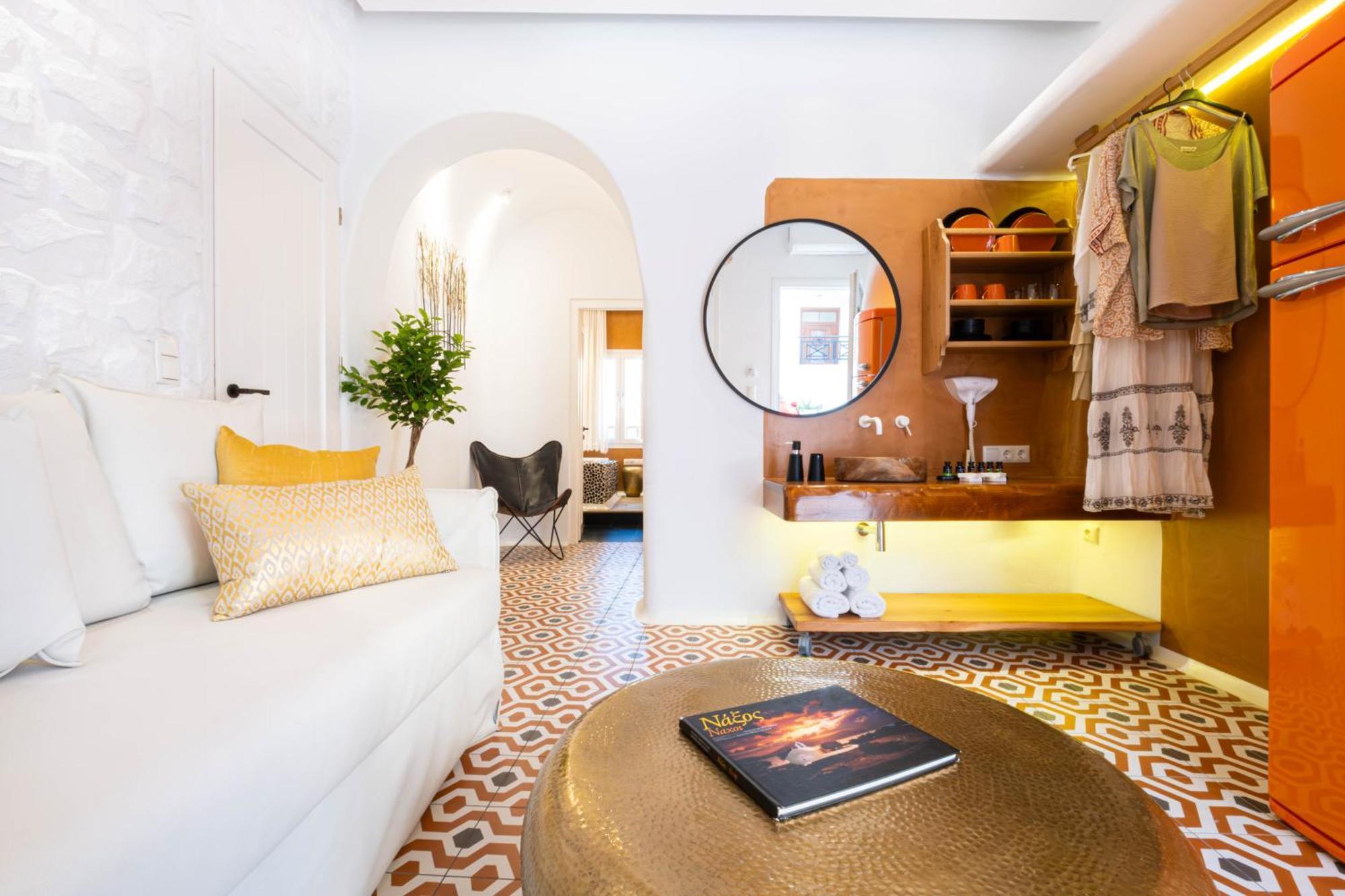 Ammos At Amazeu Suites Naxos Naxos City Εξωτερικό φωτογραφία
